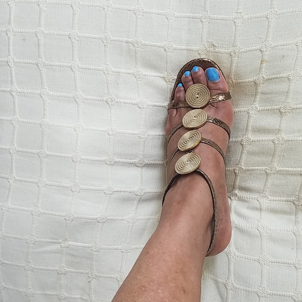 Wedged sandals